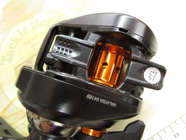 シマノ　20バルケッタ Fカスタム 　150【新品未使用品】 シマノ 20 バルケッタFカスタム 150 (右ハンドル) / 両軸リール