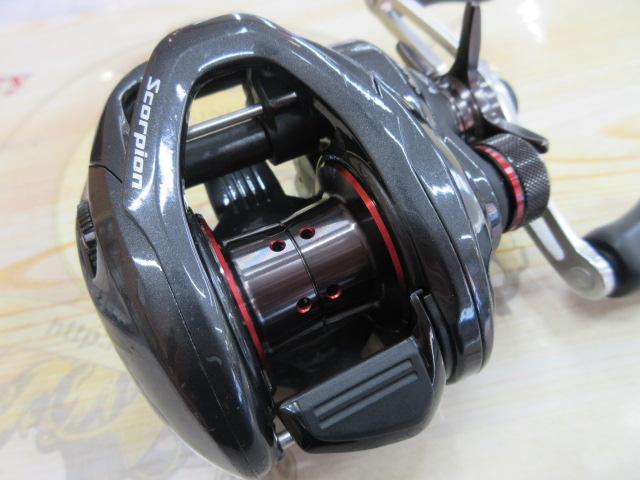 16スコーピオン 70