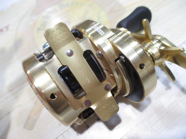 シマノ(SHIMANO) 15カルカッタ コンクエスト 200HG(右) ○完売
