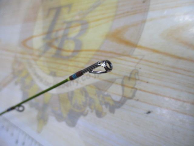 トラウトシグナル TRSS-62L オリーブ