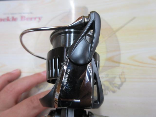 DAIWA（釣り） ダイワ 23 エアリティ ST SF2500SS-H-QD 送料無料