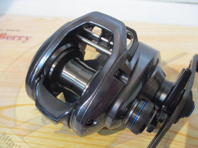 シマノ シマノ 23SLX DC 70XG エクストラハイギア 右巻き
