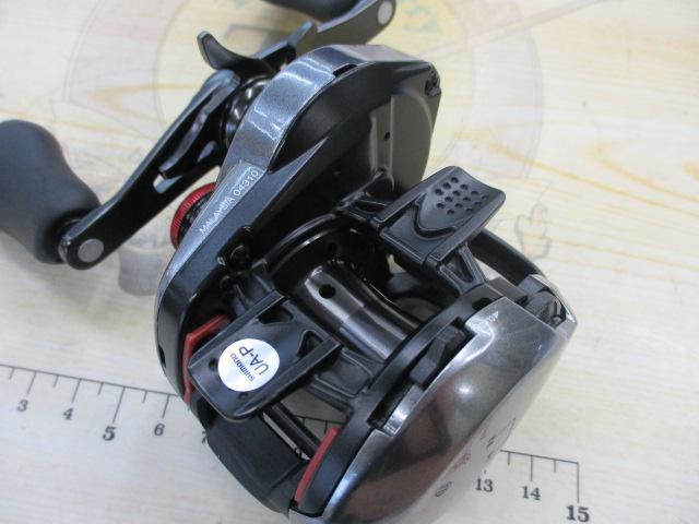 Amazon.com : Shimano 21 Scorpion DC 150XG Right : Sports
