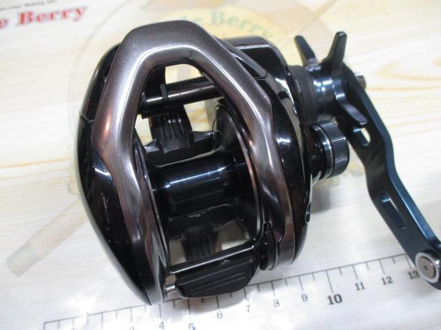 SHIMANO◆ベイトリール/17グラップラー/300HG/釣り・フィッシング用品/タックル/03743 71BfS81ouSL._UF1000,1000_QL80_.jpg