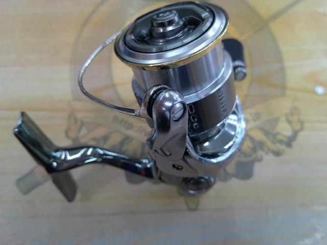シマノ(SHIMANO) 18 ステラ C2000S 037985｜アウトドア用品