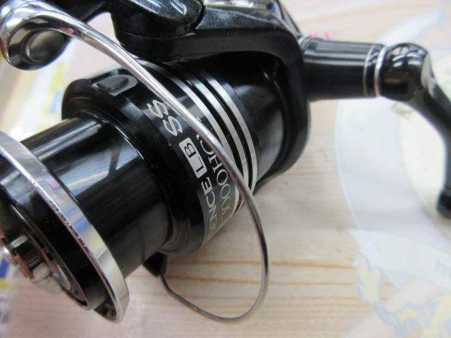 美品Shimano C3000HGMS リール Amazon | シマノ Inc.セドナ C3000HG FJ クラム。 | シマノ