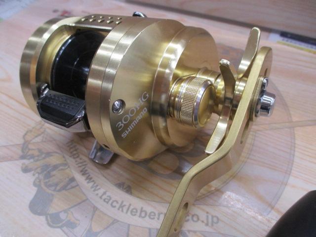 シマノ　15オシアコンクエスト300HG Amazon | シマノ(SHIMANO) ベイトリール 両軸 15 オシアコン