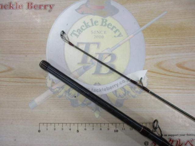 18ワールドシャウラ 1833RS-2