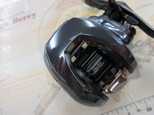 ダイワ IM Z XH TW HD-C リミットブレイカー 中古品です ダイワ IM Z リミットブレイカー XH TW HD-C (リール) 価格比較