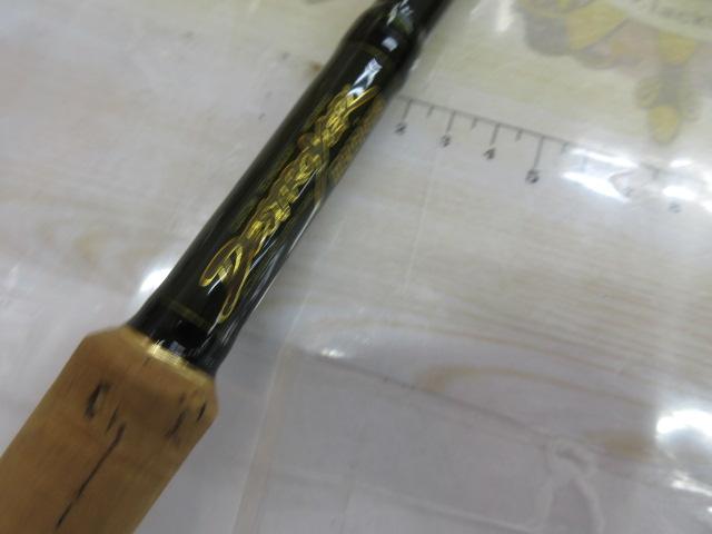 デストロイヤー F4-64T(トマホーク)