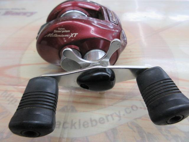 メタニウムXT RH(赤)