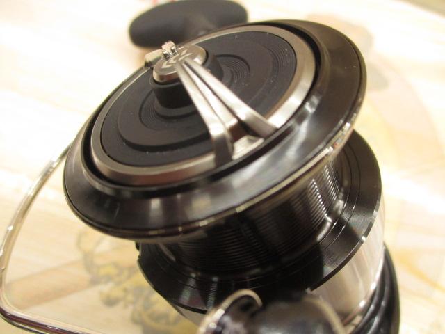 24セルテート LT3000-XH ダイワ 24 セルテート LT3000-XH 新同