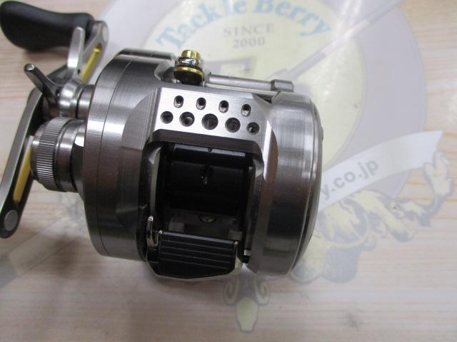 シマノ 23 カルカッタコンクエスト BFS XGR 右ハンドル (2023年