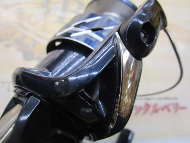 未使用品　24ストラディック　SW6000XG スピニングリール 黒 シマノ 24 ストラディック SW 6000XG (2024年モデル) スピニング