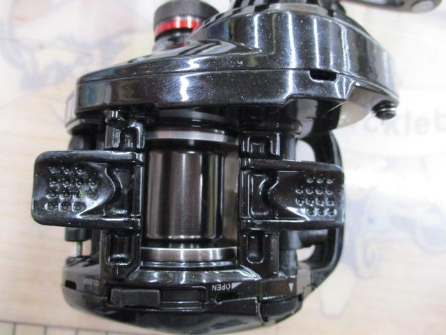 Amazon | シマノ(SHIMANO) ベイトリール 両軸 17 スコーピオン
