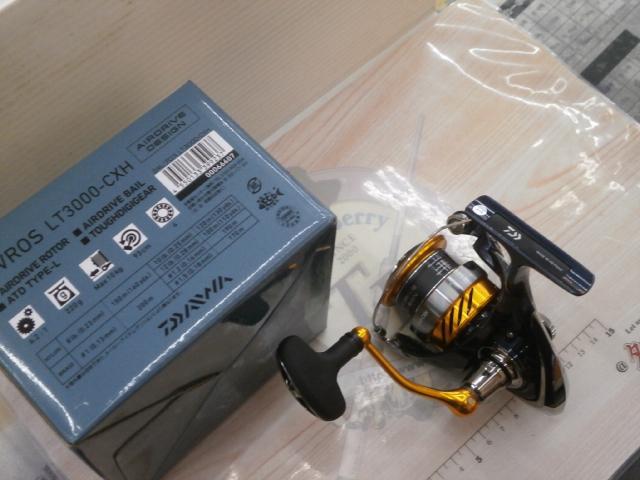 24レブロス LT3000-CXH｜＠ベリーネット 日本最大新品中古釣具