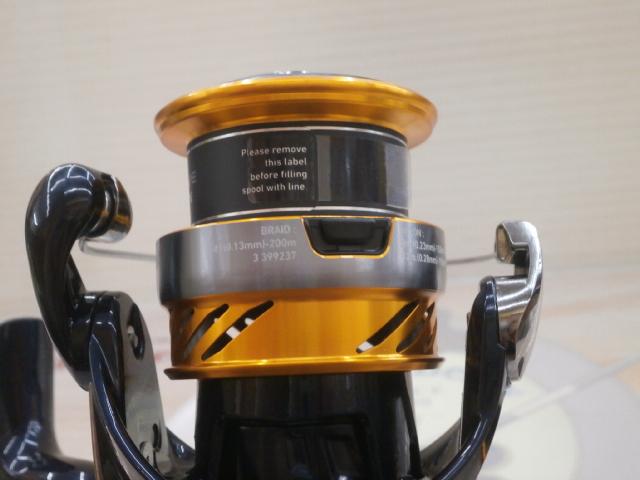 24レブロス LT3000-CXH｜＠ベリーネット 日本最大新品中古釣具