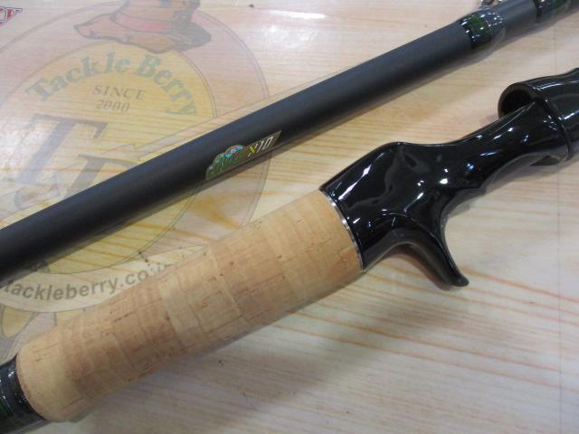 オロチX10 F9-710XT ANACONDA