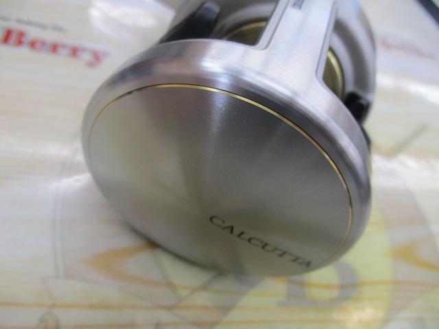カルカッタ 200 2005 シマノ シマノ カルカッタ コンクエスト 200 右 (リール) 価格比較