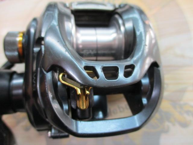 DAIWA - ダイワタトゥーラsv tw 6.3 L 新品、未使用品 ダイワ(Daiwa) TATULA(タトゥーラ) SV TW 6.3L 左巻き 00613675