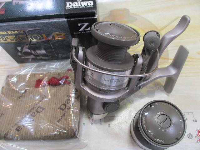 エンブレムZ 2500LB