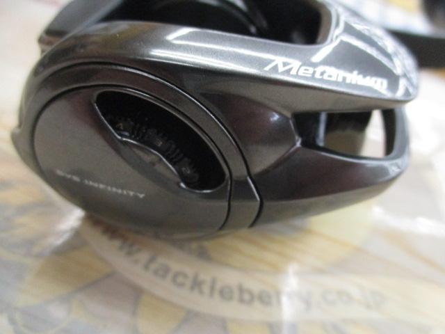 ２０メタニウム　HG シマノ メタニウム HG 右 (リール) 価格比較 - 価格.com