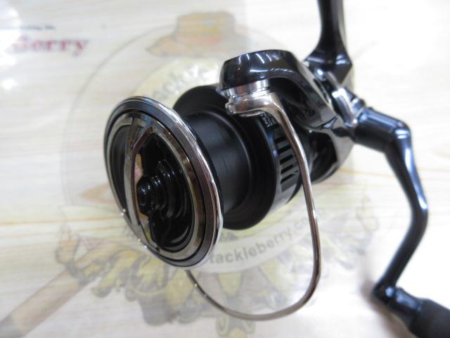 シマノ 25ツインパワーXD C3000XG 新品未使用 シマノ 25 ツインパワー XD C3000XG (2025年モデル) スピニング