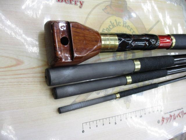 中古/極上品】 がまかつ がま石 グランドターナー 560 /K279Y