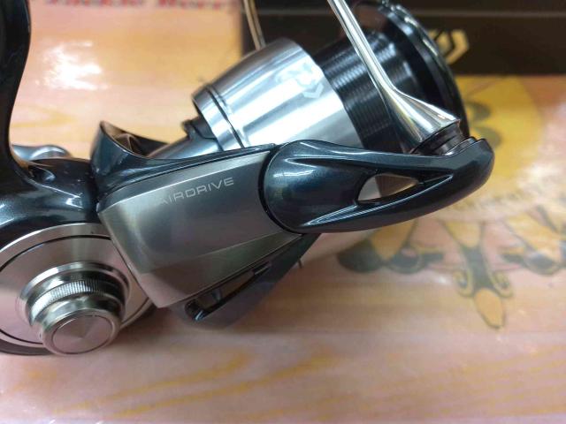 24セルテート LT3000-CH｜＠ベリーネット 日本最大新品中古釣具
