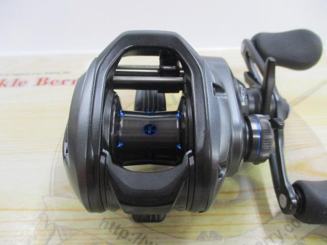 SHIMANO SLX 70HG ベイトリール