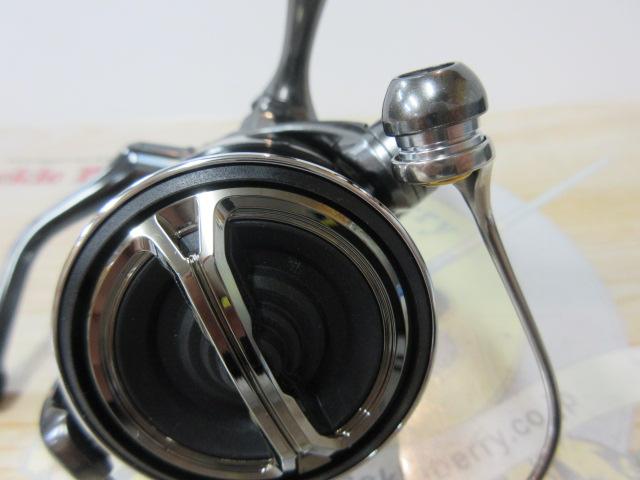 シマノ 24 ツインパワー C3000XG