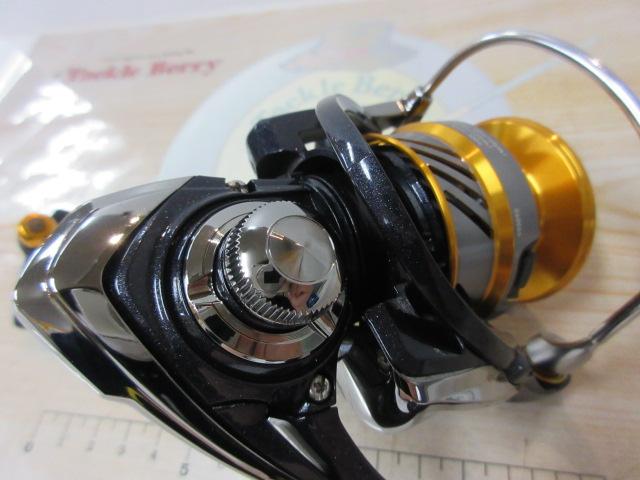 IS)【廃盤】ダイワ 20レブロスLT3000D-C 新品未使用 ダイワ レブロス LT3000D-C (リール) 価格比較 - 価格.com