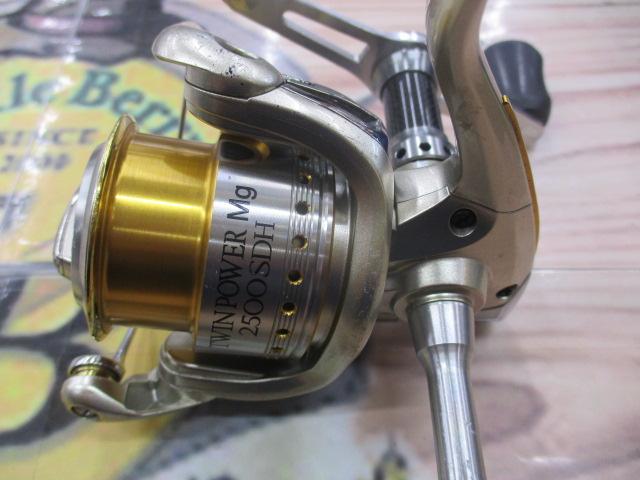 SHIMANO 06'ツインパワーMg 2500SDH のパーツレビュー | その他