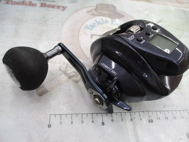 【トラキチ】23レオブリッツ300J Amazon.com : Daiwa Electric Reel 23 Leo Blitz 300J : Sports
