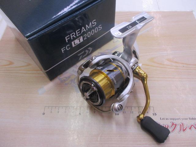 ダイワ フリームス FC LT2000S (リール) 価格比較 - 価格.com