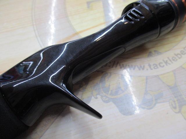 24ハードロッカーBB B76MH