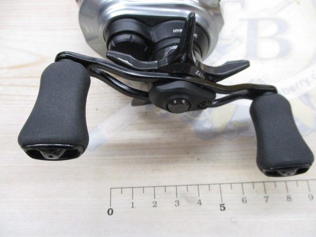 Amazon.com : DAIWA Alphas SV TW 800H Right Handle (Bait Reel
