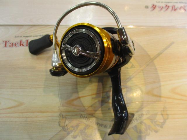 ダイワ スピニングリール 24レブロス LT2000S-XH: 釣具の