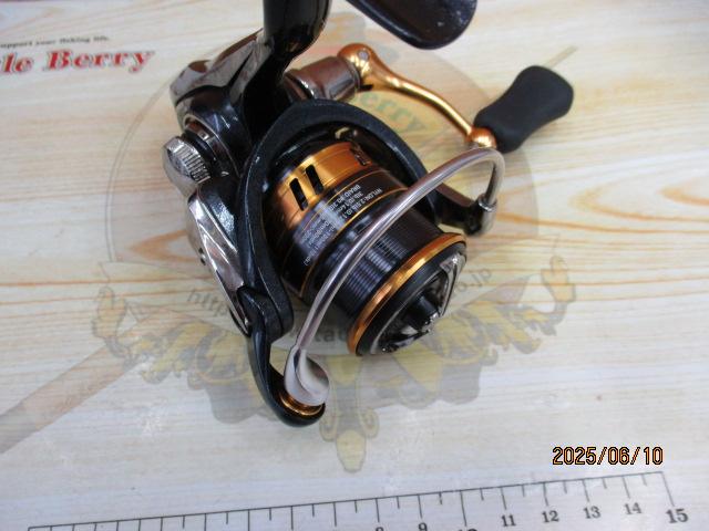 ダイワ レガリス LT1000S (リール) 価格比較 - 価格.com