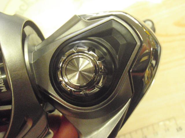 期間限定値下げ中　カルディアLT2500S-XH ダイワ カルディア LT2500S-XH (リール) 価格比較 - 価格.com