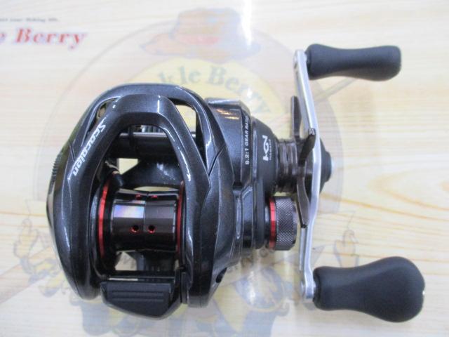 Amazon | シマノ(SHIMANO) ベイトリール 両軸 16 スコーピオン