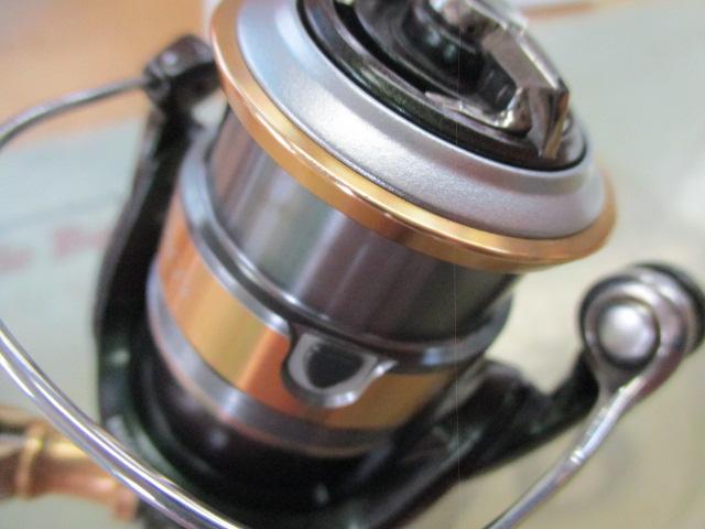 シマノ　12カーディフci4+ C2000HGS SIMMS シマノ 12 カーディフCI4+ C2000HGS Fインプレ 特徴と各部重量