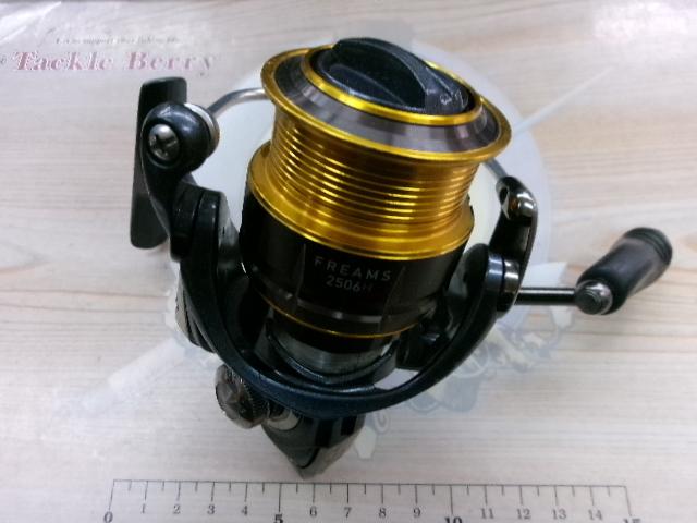 ヨドバシ.com - ダイワ Daiwa 15FREAMS（フリームス） 2506H