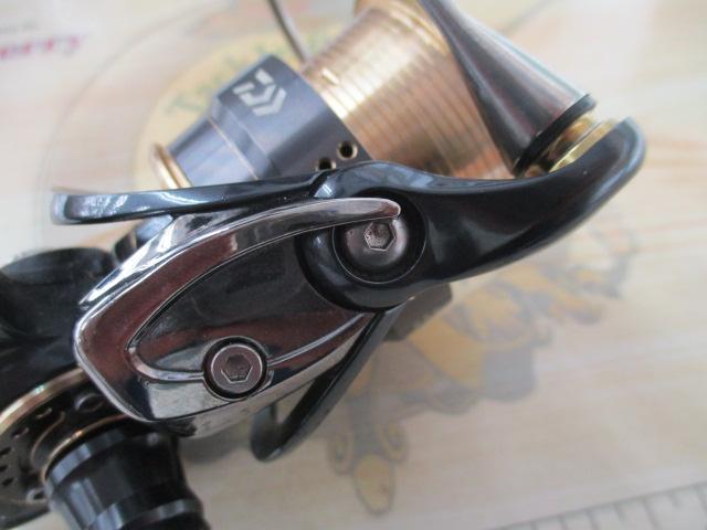 ダイワ Daiwa EXIST イグジスト 15 2505F-H リール