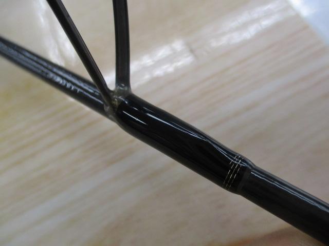 ダーインスレイブ61UL-H ブラックヴェスパイン リールフードBK