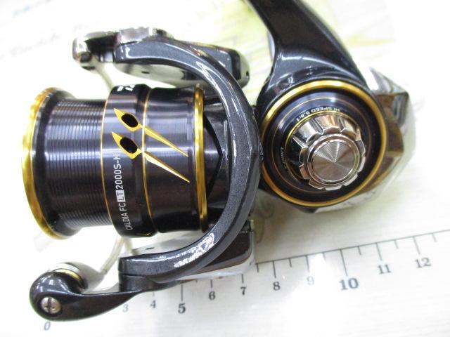 Daiwa CALDIA FC LT 2000S-H 21カルディア　中古品 ダイワ 21 カルディア FC LT 2000S-H DAIWA CALDIA - メルカリ