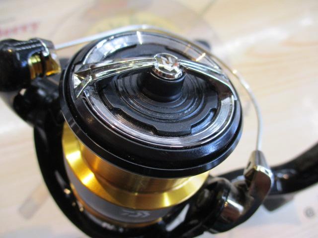 ダイワ レガリス LT2500S-DH (リール) 価格比較 - 価格.com
