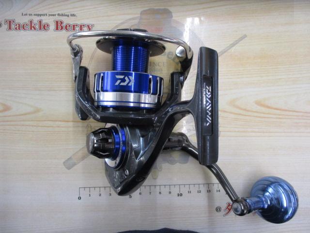 DAIWA - 15ソルティガ4500H中古品です。 Amazon | ダイワ(Daiwa) スピニングリール 15 ソルティガ 4500