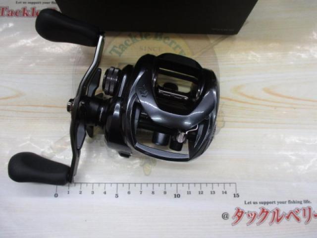 ⭐︎★ ダイワ 21 タトゥーラ TW 400 右ハンドル 中古品★⭐︎ ダイワ 21 タトゥーラ TW 400 右ハンドル 中古品の通販 by trade