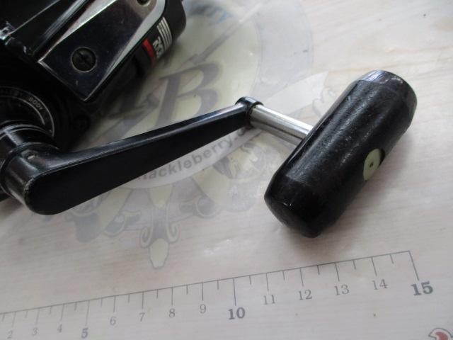 プロスカイヤー7スーパーライト 右(磯物/細糸)